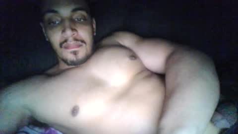 Snapshot of thegodbill4000 chatting on March 17, 2:05 am Thegodbill4000 online show from March 17, 2:05 am