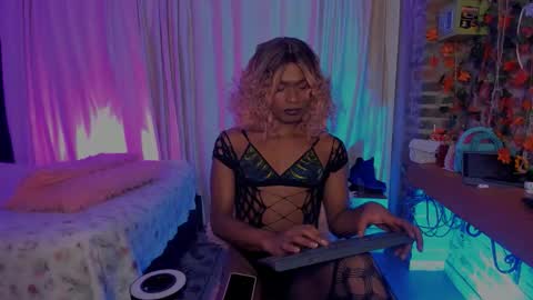 Goldie online show from February 20, 11:32 am