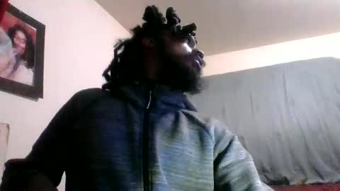 Snapshot of theguyss678 chatting on March 11, 6:10 am Arching4Life online show from March 11, 6:10 am