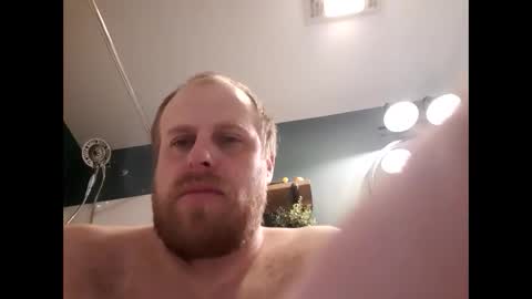 Snapshot of thehammerxx chatting on February 10, 10:20 am thehammerxx online show from February 10, 10:20 am