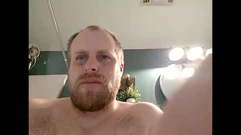 Snapshot of thehammerxx chatting on October 13, 10:04 am thehammerxx online show from October 13, 10:04 am