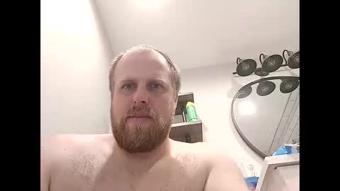 Snapshot of thehammerxx chatting on October 21, 11:22 am thehammerxx online show from October 21, 11:22 am