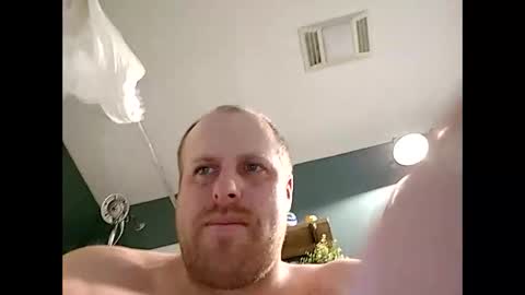 Snapshot of thehammerxx chatting on October 28, 10:30 am thehammerxx online show from October 28, 10:30 am