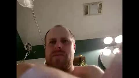 Snapshot of thehammerxx chatting on November 3, 10:38 am thehammerxx online show from November 3, 10:38 am