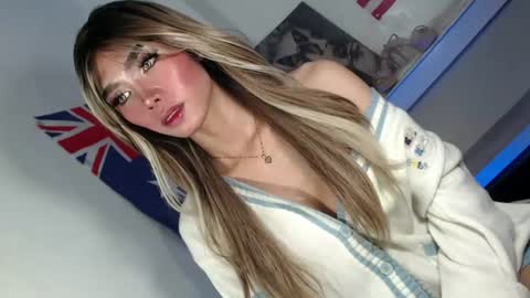 laisa online show from June 17, 10:39 am