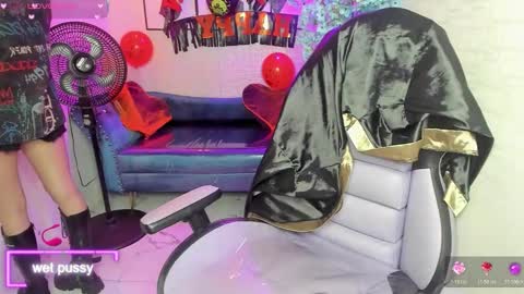 Theia  online show from November 3, 12:39 pm