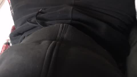 Liam online show from November 3, 5:25 pm