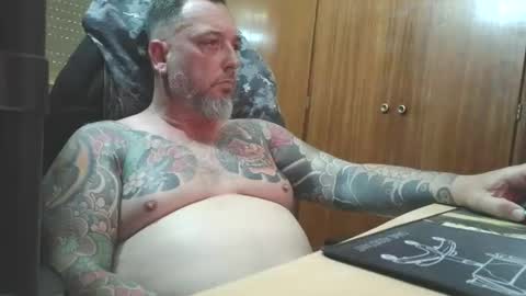 Snapshot of thekier chatting on March 14, 4:45 pm thekier online show from March 14, 4:45 pm