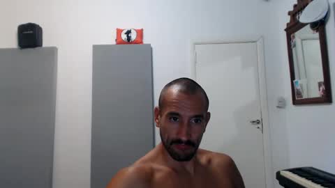 Snapshot of thekingofpains chatting on January 20, 6:53 pm KINGOFPAINS online show from January 20, 6:53 pm