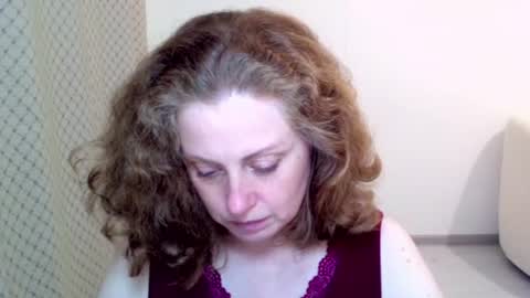 Ella online show from June 11, 7:23 pm