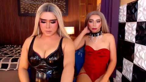 Snapshot of thelastdestroyerxx chatting on May 7, 10:04 pm Paula online show from May 7, 10:04 pm