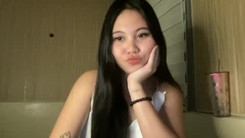 Snapshot of thelifeof_kiara chatting on July 1, 1:02 pm thelifeof_kiara online show from July 1, 1:02 pm