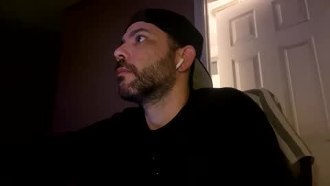 Snapshot of themadhatter710 chatting on March 5, 5:29 am Frank online show from March 5, 5:29 am