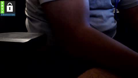 Snapshot of theman350454 chatting on November 23, 7:30 am Lovepu7584 online show from November 23, 7:30 am