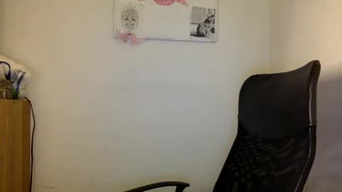 Lucy Lucy online show from January 3, 1:38 am