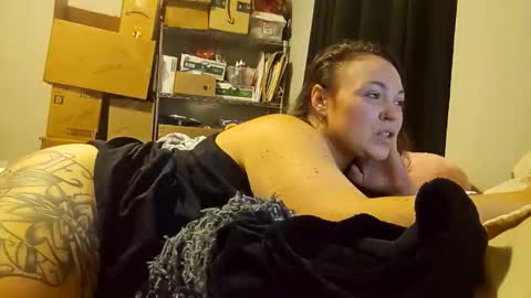 Snapshot of themixologistwink chatting on November 27, 6:59 am Stephanie Fuller online show from November 27, 6:59 am