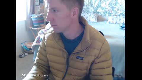 Daisy and Tim online show from March 4, 7:20 pm