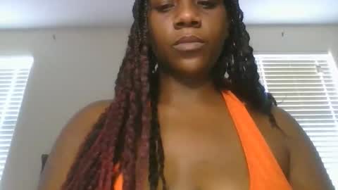 Snapshot of thenaturalgoddess chatting on April 10, 10:25 pm TheNaturalGoddess online show from April 10, 10:25 pm