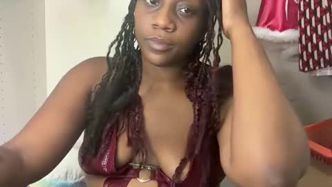 Snapshot of thenaturalgoddess chatting on May 25, 10:27 pm TheNaturalGoddess online show from May 25, 10:27 pm