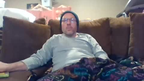 Snapshot of theo6974z chatting on December 16, 5:17 am theo6974z online show from December 16, 5:17 am