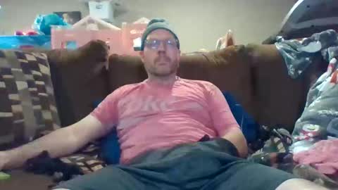 Snapshot of theo6974z chatting on January 2, 3:15 am theo6974z online show from January 2, 3:15 am