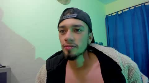 Snapshot of theo_stone04 chatting on September 16, 4:46 am Theo online show from September 16, 4:46 am