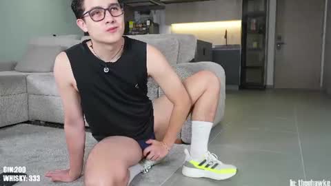  THEO- MATEO  online show from June 14, 11:40 pm