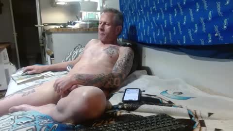 Snapshot of theoneyouwant2fuck chatting on February 17, 2:31 am theoneyouwanttwofuck online show from February 17, 2:31 am