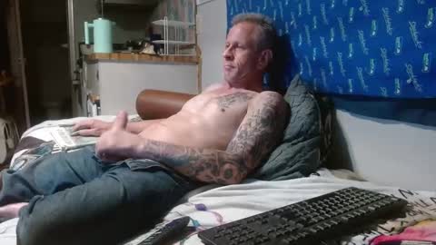 Snapshot of theoneyouwant2fuck chatting on February 21, 9:34 am theoneyouwanttwofuck online show from February 21, 9:34 am