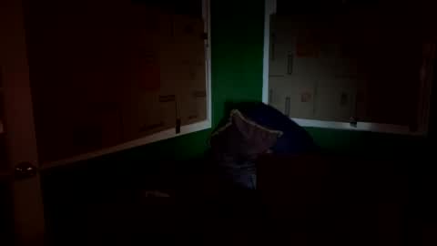 theonlyboi43ver online show from October 28, 10:41 am