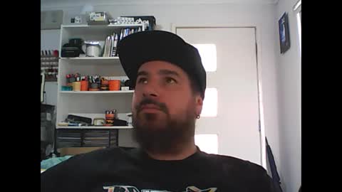 aussiebeard online show from February 6, 12:43 am