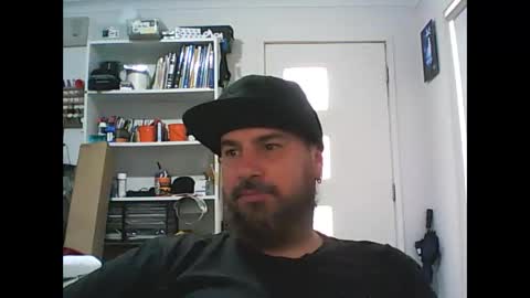 aussiebeard online show from March 5, 2:14 am