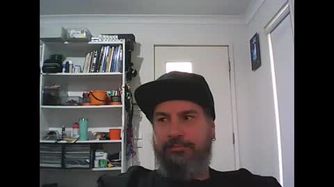 aussiebeard online show from February 25, 2:10 am
