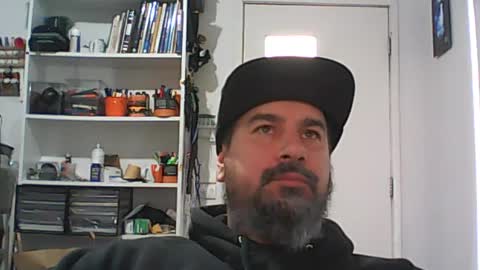 aussiebeard online show from June 12, 12:42 am