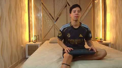 NaniKimandPetter online show from September 20, 7:26 pm