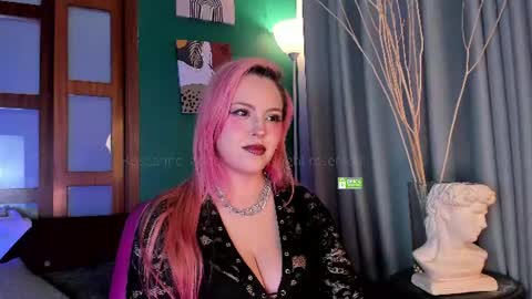 Rosie  online show from June 13, 6:11 am