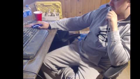 therealbigcheese0695 online show from October 19, 5:35 pm