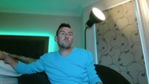 therealkurva4u online show from October 17, 8:00 pm