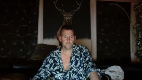 Snapshot of therealkurva4u chatting on July 18, 12:53 pm therealkurva4u online show from July 18, 12:53 pm