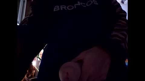 therizzler_1_of_1 online show from December 5, 7:49 am