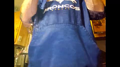 therizzler_1_of_1 online show from September 15, 4:01 am