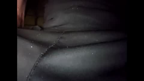 therizzler_1_of_1 online show from October 7, 7:27 am