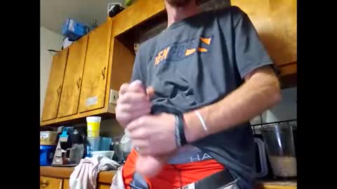 therizzler_1_of_1 online show from November 16, 10:10 am