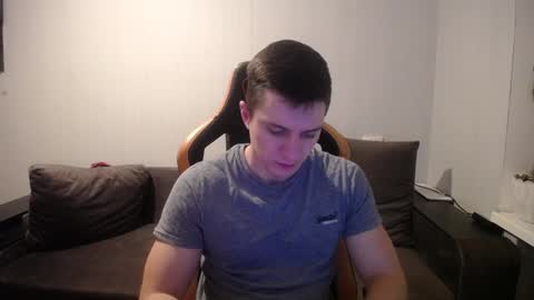 Nick   online show from December 10, 9:22 pm