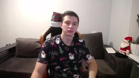 Nick   online show from December 30, 6:16 pm