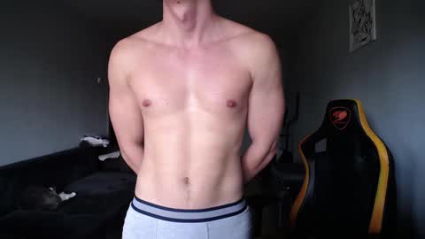 Nick   online show from September 9, 10:26 am