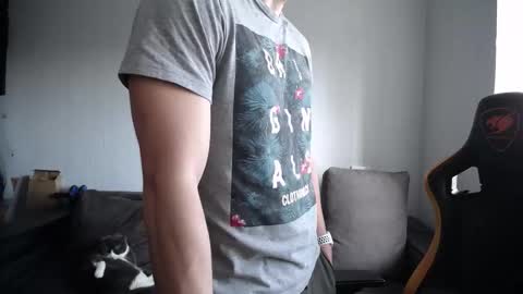 Nick   online show from November 21, 8:57 am