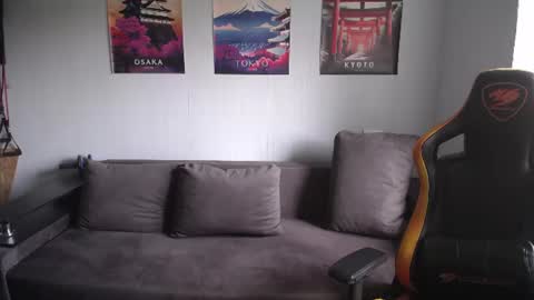 Snapshot of theroadtomars chatting on June 13, 10:02 am Nick online show from June 13, 10:02 am