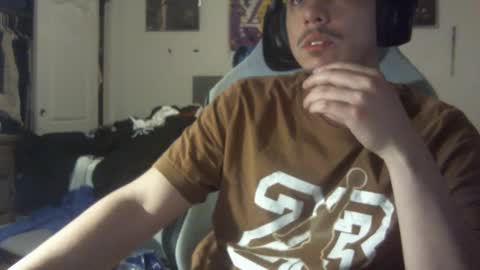 Snapshot of thesexymikeshow chatting on February 17, 2:09 am thesexymikeshow online show from February 17, 2:09 am