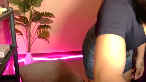 thessssy online show from March 16, 5:44 am